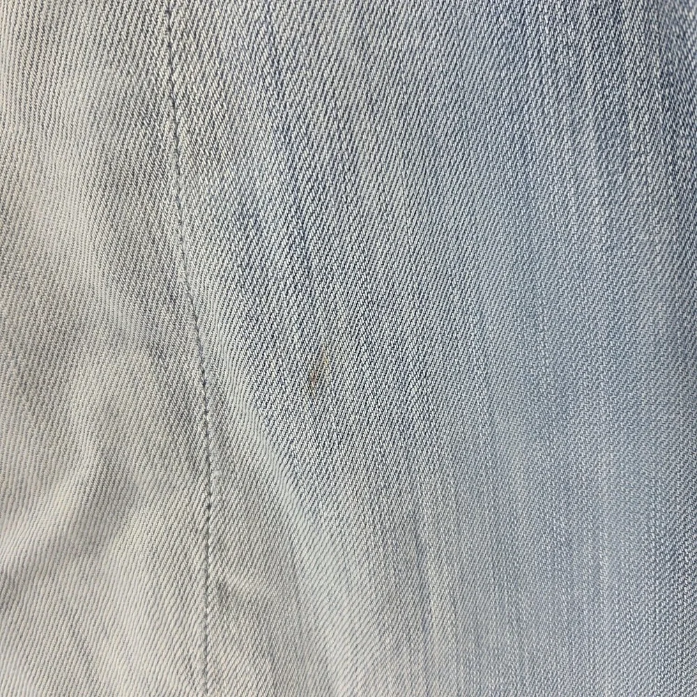 Vintage Levis Engineered Jeans Mens 33x32 Blue Twisted Light Wash Button Fly